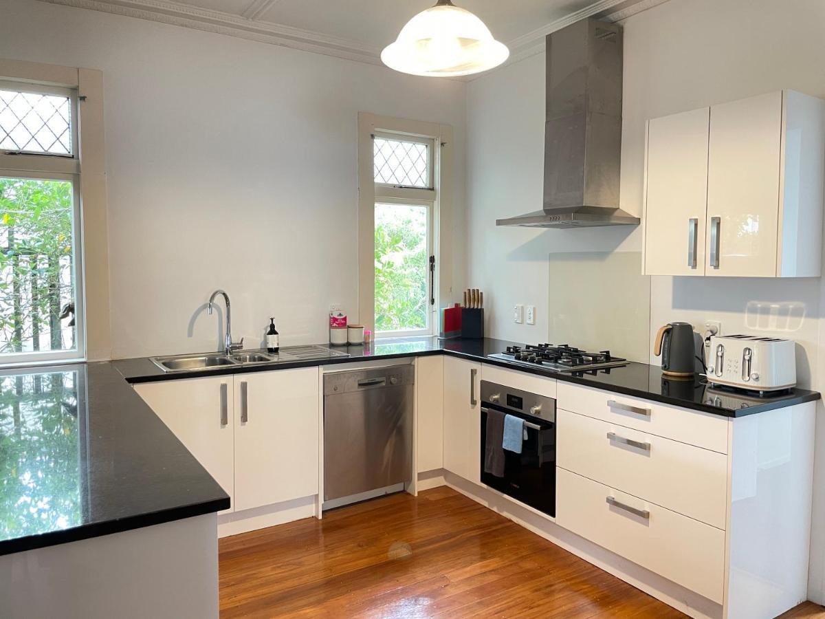 Spacious Retreat Near Ferry & Mall Wellington Exterior foto