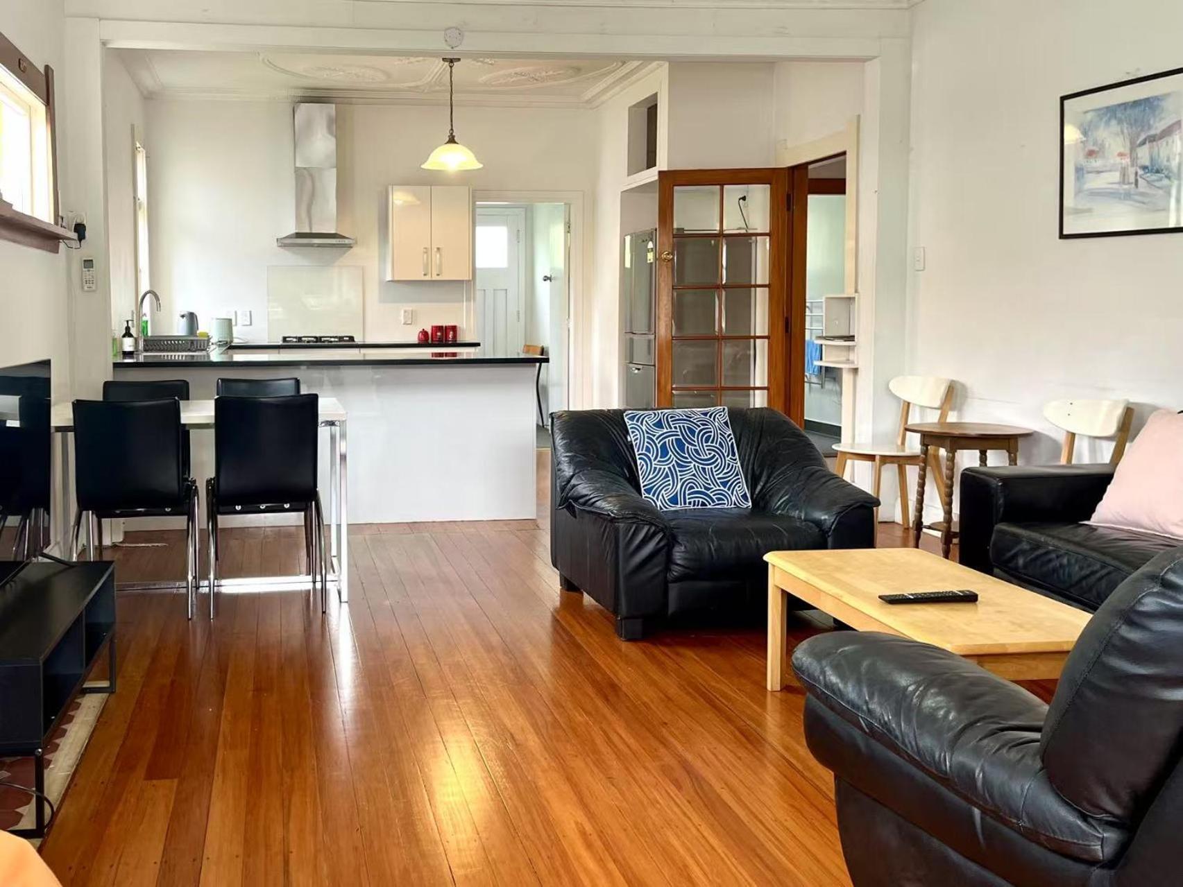 Spacious Retreat Near Ferry & Mall Wellington Exterior foto